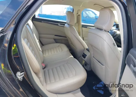 2019 Ford Fusion Sel z USA, uszkodzony, nr VIN 3FA6P0CD4KR150237